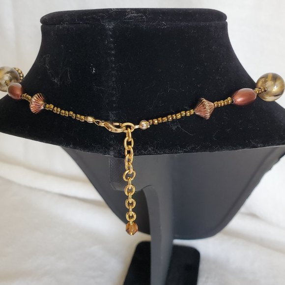 Vintage Assorted Beaded Necklace ~ - Picture 2 of 4